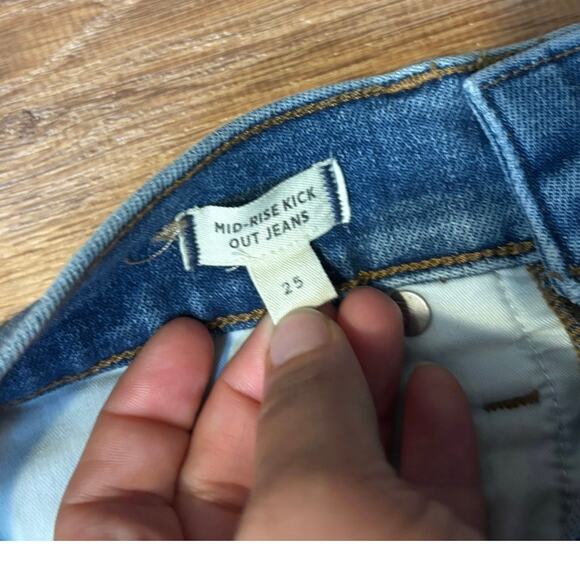 NWOT Madewell Kick Out Crop Jeans In Oneida Wash Size 25 - Picture 6 of 9